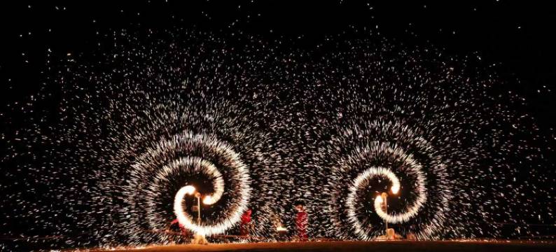 夜鸣沙酒店图片