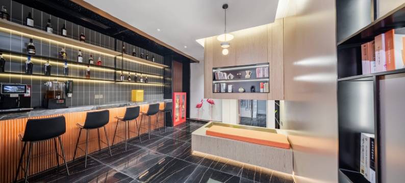 唯庭轻居酒店(上海外滩南京东路地铁站店)图片