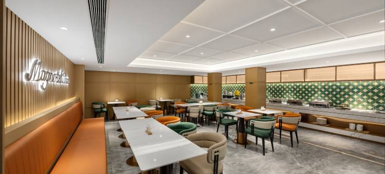 白玉兰酒店(新乡DL胖东来·大胖店)图片