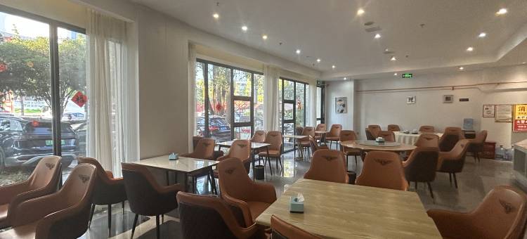 遂宁海上明月大酒店(鼎盛国际万达广场店)图片