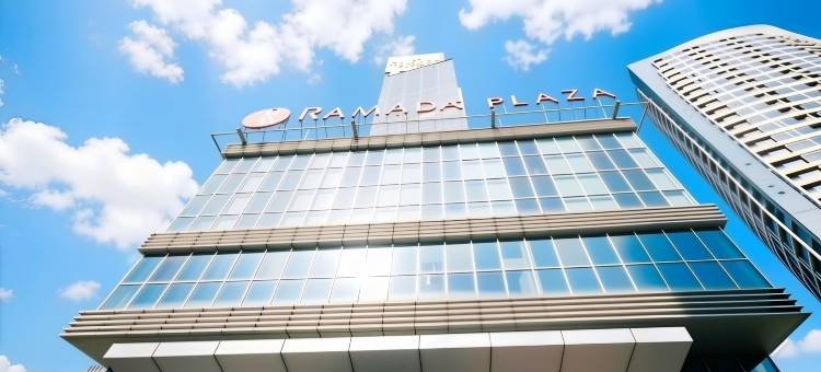 杭州滨江宝龙城诚业路华美达酒店图片