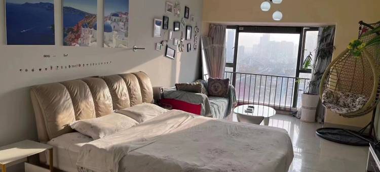 宿屋优公寓(正中风临国际中心店)图片