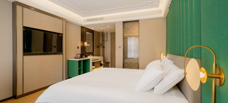 白玉兰酒店(灌云人民广场店)图片