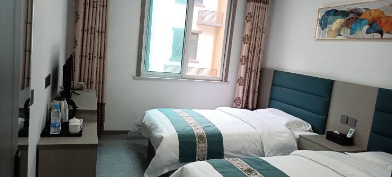 良栖小院(柞水营盘镇安沟新村店)图片