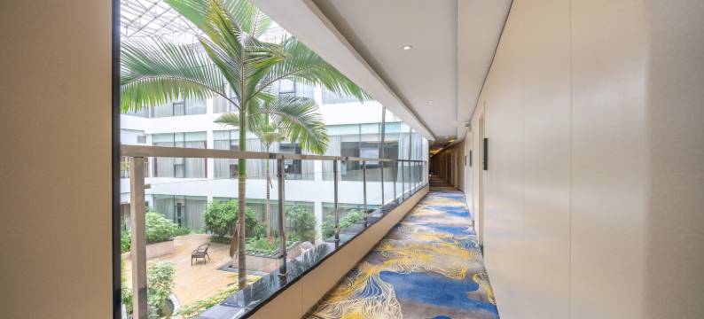 蔚蓝酒店(柳州柳石路龙潭公园店)图片