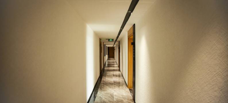 西港酒店(西安外事学院丈八北路地铁站店)图片