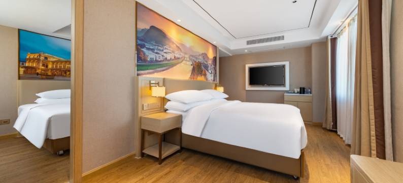 维也纳智好酒店(崇武店)图片