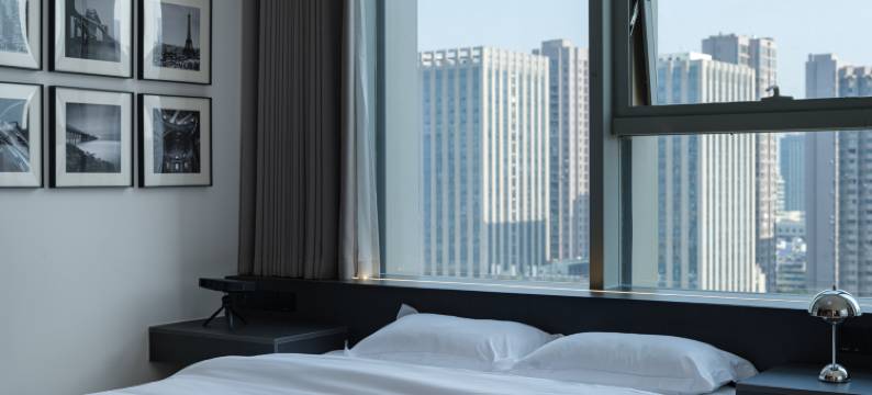 框也And Frame民宿(华发中城荟T2店)图片