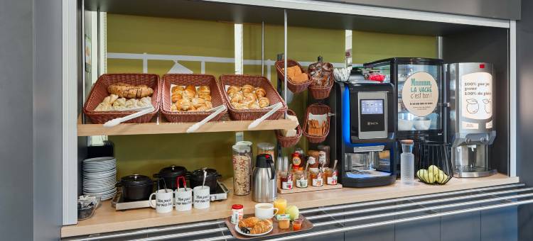 利塞艾维1号民宿酒店(B&B Hôtel Evry Lisses 1)图片