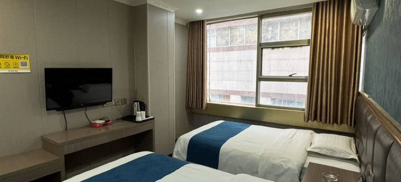 华庭酒店(南广济街店)图片