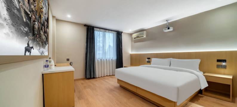 菲曼之星电影电竞民宿酒店(湖州市衣裳街店)图片