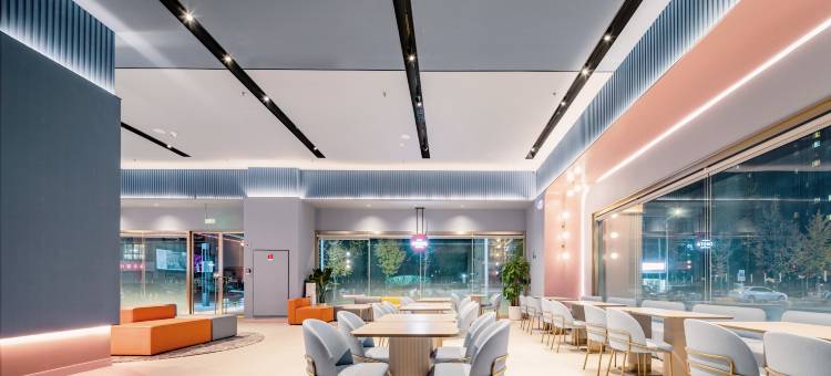汉庭酒店(成都高新保税区龙湖蜀新天街店)图片