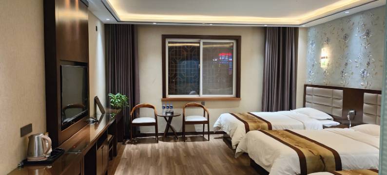 隆德县龙泉山庄生态酒店图片