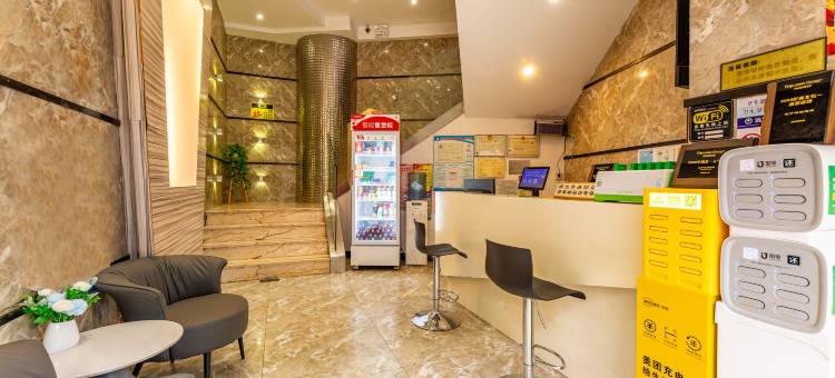戴丁连锁酒店(大智路地铁站江汉路步行街店)图片