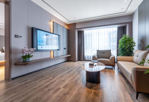 Tucker Hotel (Shijiazhuang Pingshan Zhongshan Century Plaza Branch) Hotel Overview