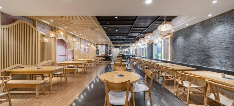 建国璞隐酒店(西安大雁塔大唐不夜城店)图片