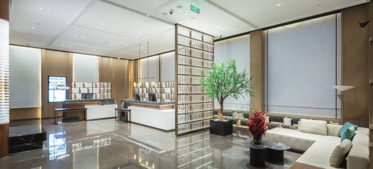 济南经四路万达广场亚朵酒店图片