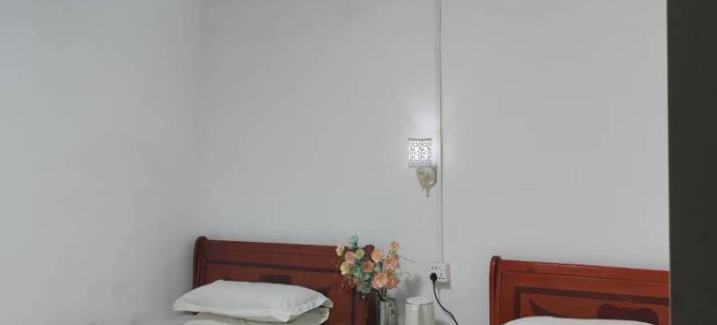 东莞旺众公寓(厚街展览中心地铁站店)图片