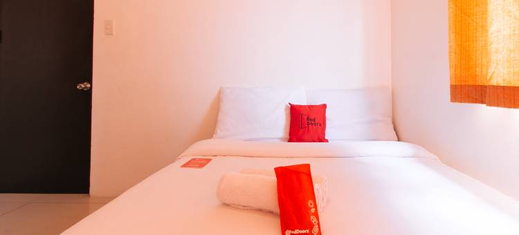 红多兹酒店@塔宇玛轻轨站花园酒店(RedDoorz @ Jardin LRT Tayuman Manila)图片