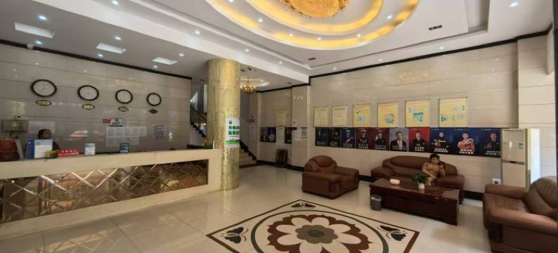 进贤九龙商务宾馆(火车站店)图片