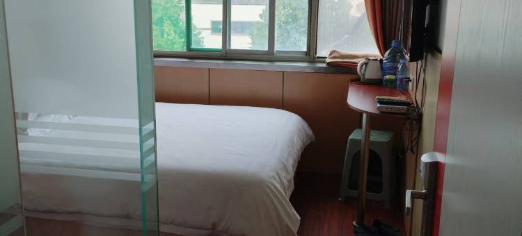 邹平同曼雅连锁酒店(银座商城店)图片