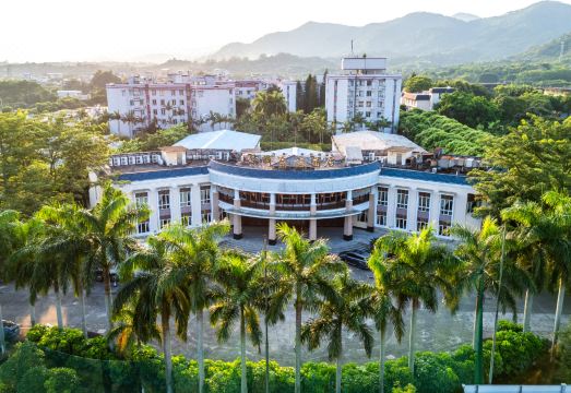 广州华辉会议酒店外景图