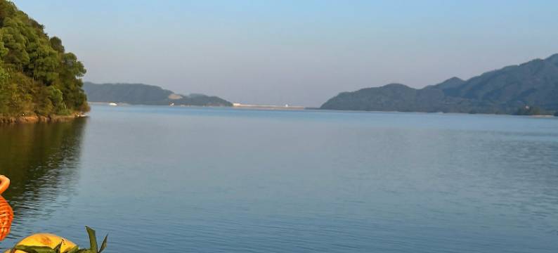 庐山西海观湖山庄图片