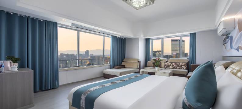 涪江畔酒店(绵阳火车站万达广场店)图片