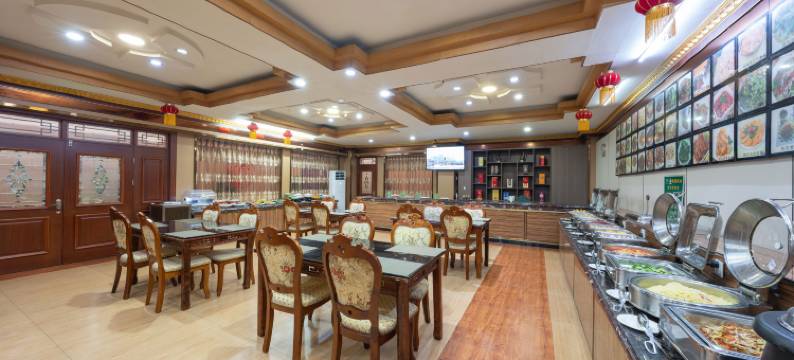 嘉祥宾馆(嘉祥站中心街店)图片