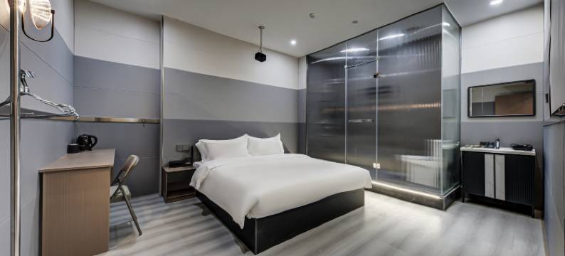 安颐·滨海酒店(珠海情侣中路日月贝大剧院店)图片