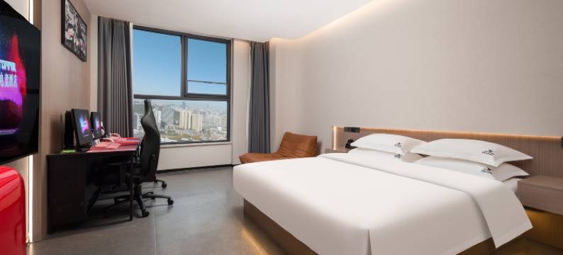 蚂蚁电竞酒店(信阳万达广场店)图片