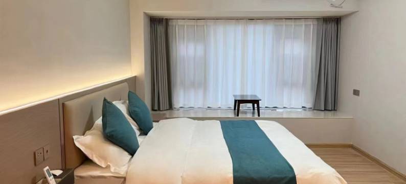 海悦观影民宿(只有河南·戏剧幻城店)图片