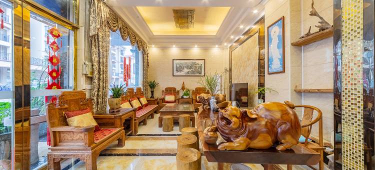 丹霞山宏石别苑(外山门站店)图片