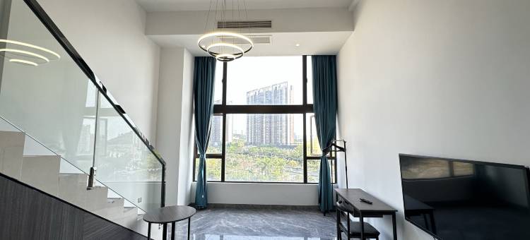 雅思阁·YourLove公寓(阳江共青湖公园金山路店)图片