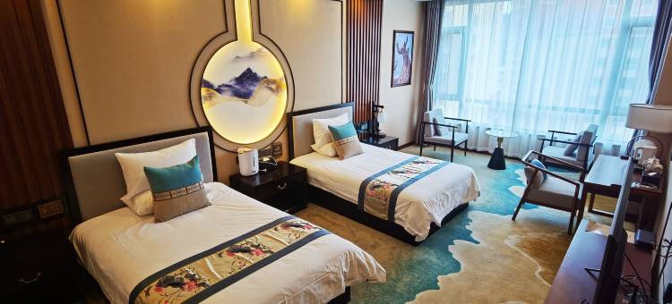 西矿玉龙大酒店图片