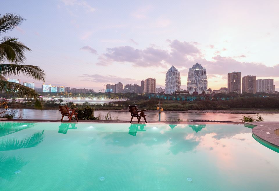 云岚·星空江景温泉酒店(西双版纳景洪告庄西双景星光夜市店)外景图