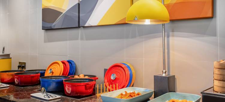 武汉大学街道口地铁站如家商旅酒店图片