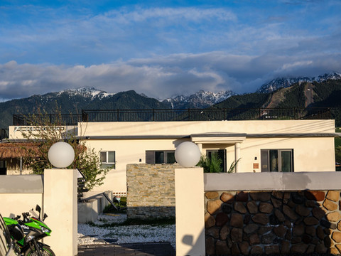 乌鲁木齐几里民宿咖啡露营