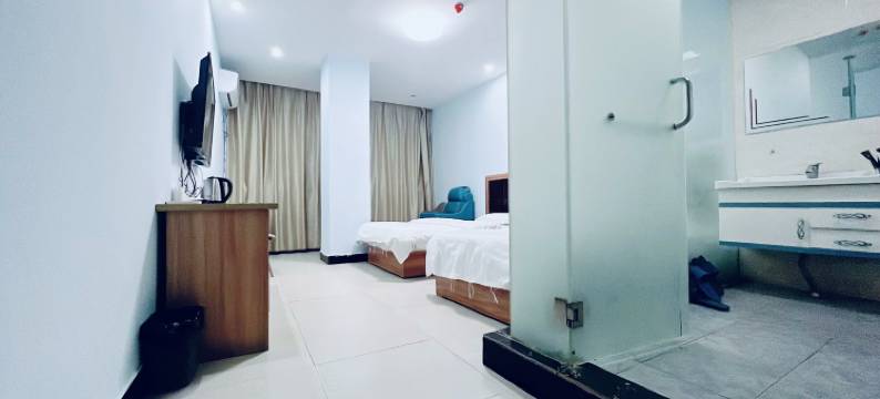 九江宏泰商务宾馆(烟水亭九龙广场店)图片