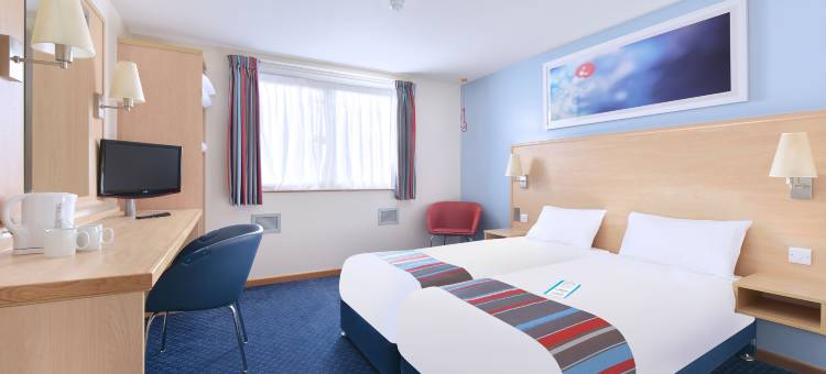 Travelodge Cheltenham图片
