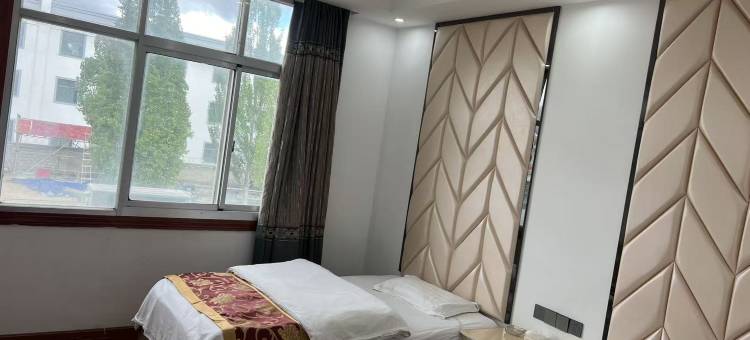 隆子阳光宾馆图片