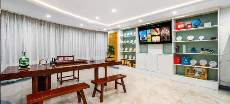 纳鲁汇瑞丨云顶360°空中花园观景酒店(景洪告庄西双景星光夜市店)图片