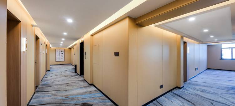 几禾轻居(焦作高铁站店)图片