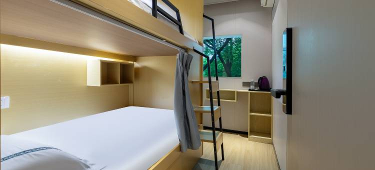 锐思特酒店(上海顾戴路地铁站复旦大学儿科医院店)图片