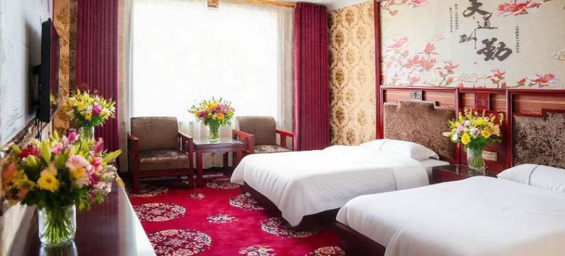 都兰金鑫商务酒店图片