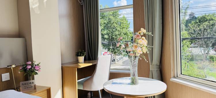 乐8连锁酒店(蚌埠张公山公园店)图片