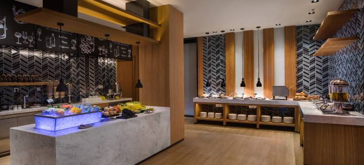 万枫酒店(景德镇陶溪川北路店)图片