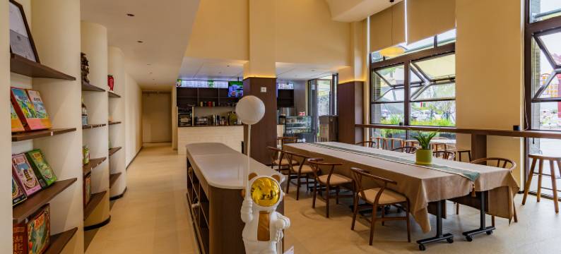 屈乡雅筑楚风庭院民宿(九歌巷子店)图片