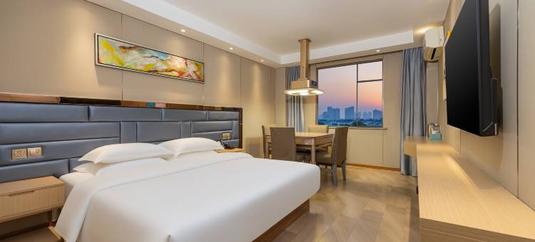 兰欧尚品酒店(仙桃新天地国际广场店)图片