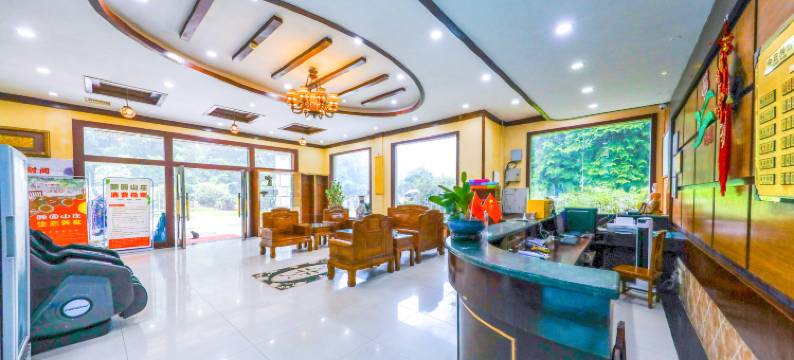 颐园生态度假酒店(龙门南昆山国家森林公园店)图片